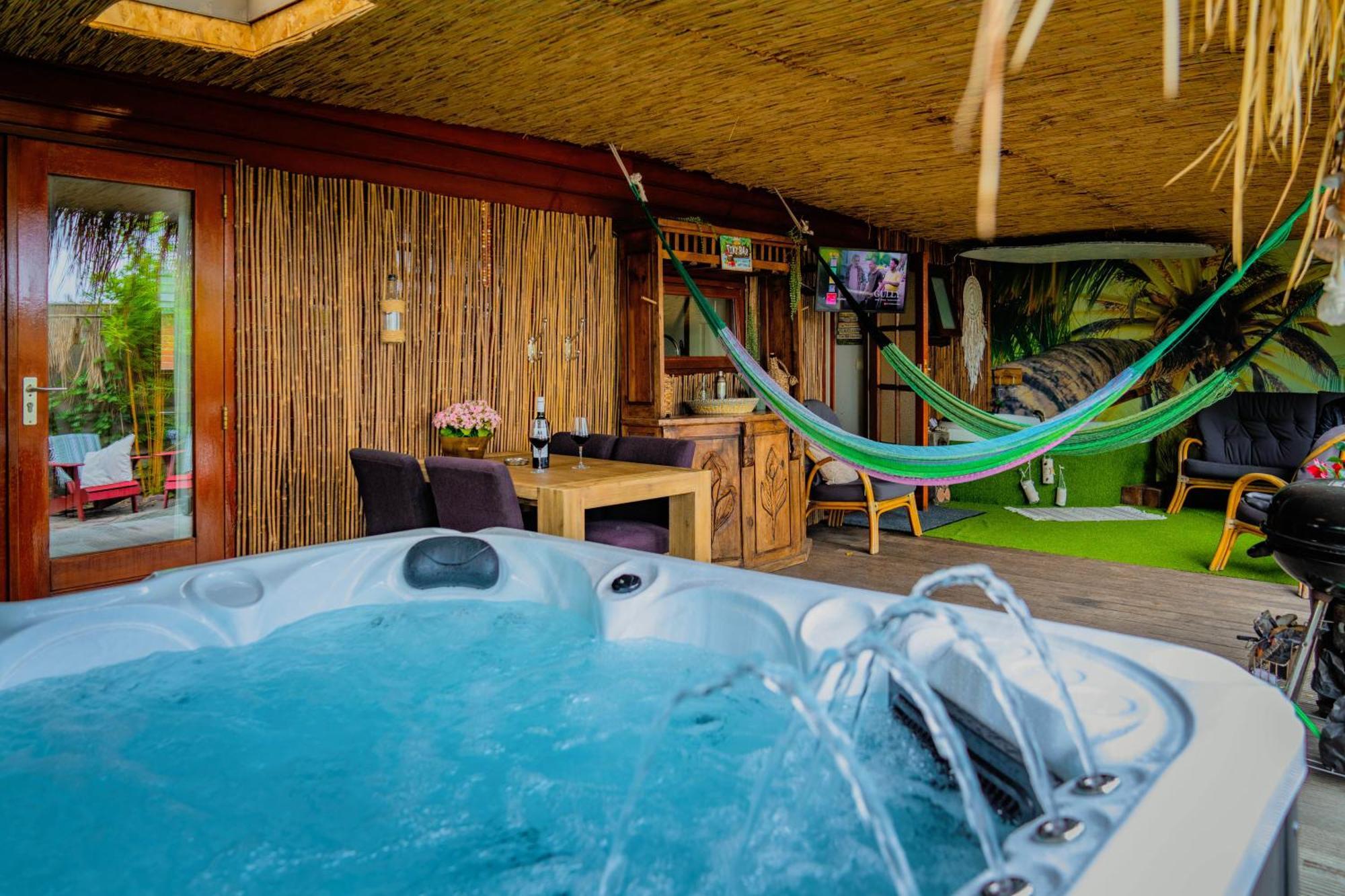 Drents Genieten - Kraaiheide Met Prive Jacuzzi Erm Eksteriør bilde